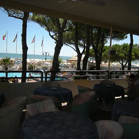 Ambasciatori Palace Hotel 4*